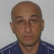 Dr Nenad Stavretović